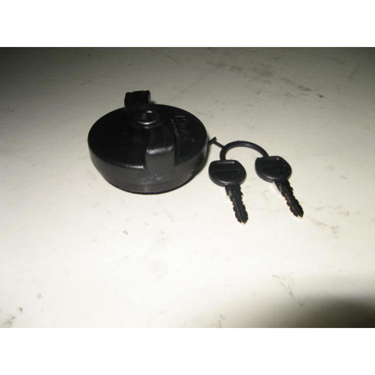 5090308 Newholland Mazot Depo Kapağı	